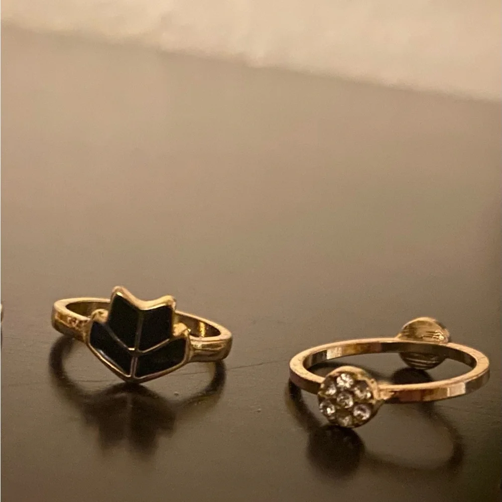 Set of 5 Gold Tone Midi Finger Rings | Stackable Boho Minimalist Set